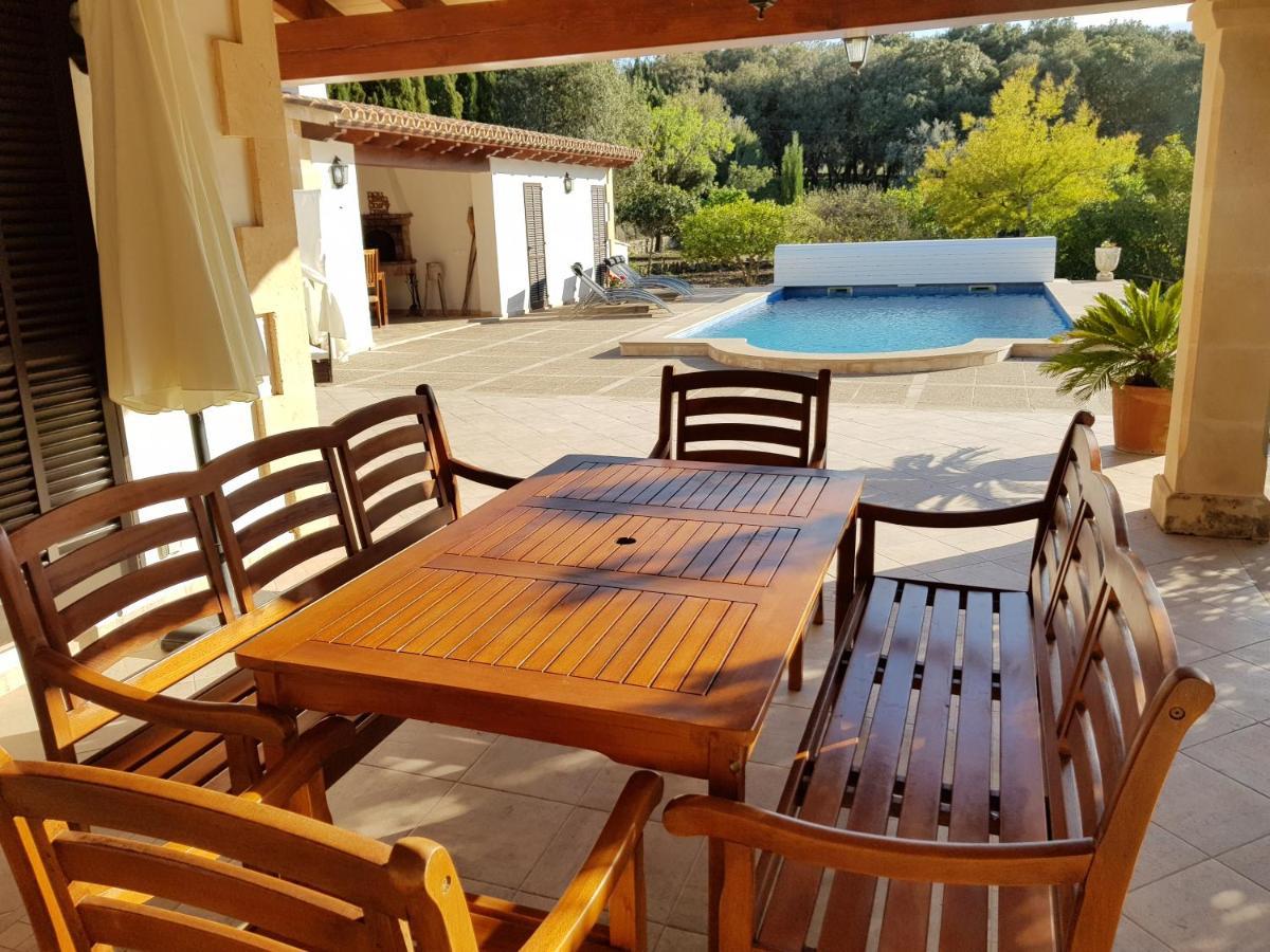Villa Milagro - 3 Bedroom Style With Pool Near Golf Course/beaches - Air Cond. *