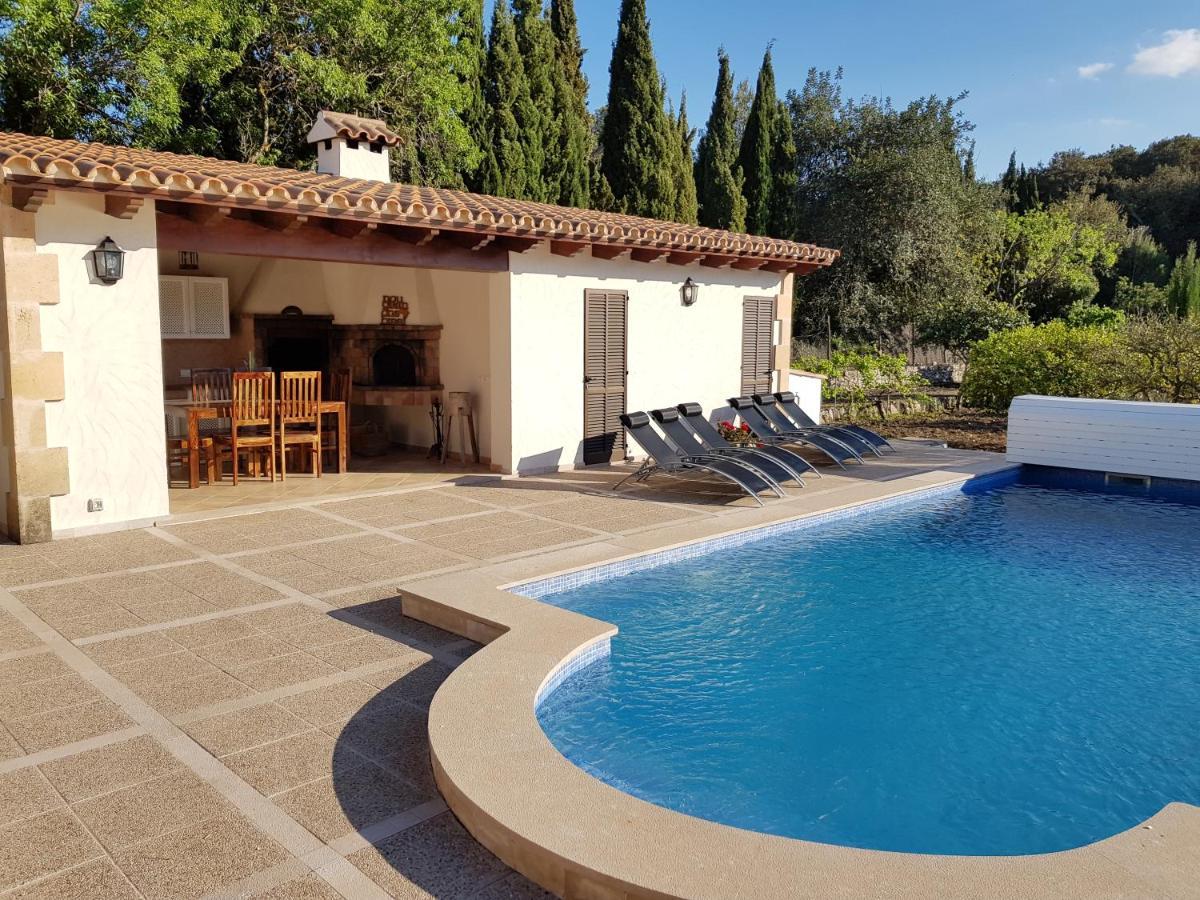 Villa Milagro - 3 Bedroom Style With Pool Near Golf Course/beaches - Air Cond. Pollenca
