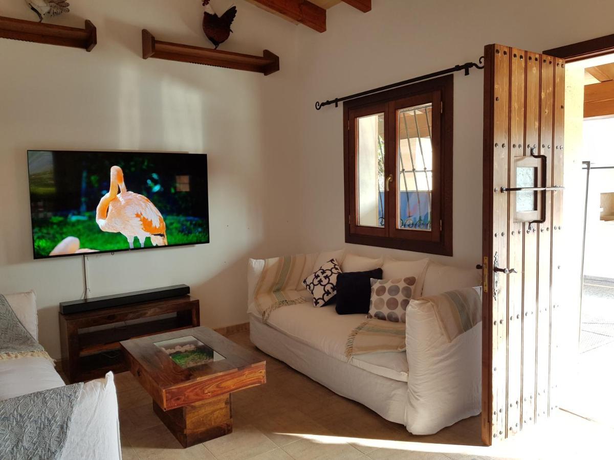 Milagro - 3 Bedroom Style With Pool Near Golf Course/beaches - Air Cond. Villa Pollenca