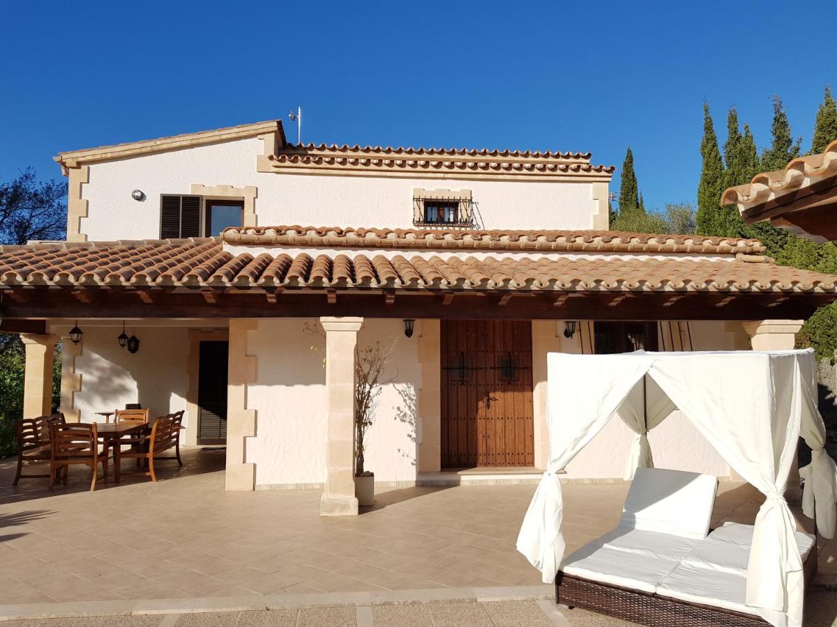Milagro - 3 Bedroom Style With Pool Near Golf Course/beaches - Air Cond. Villa